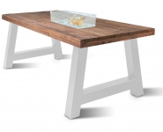 Bild für Recyceltes Gerüstholz, Esstisch mit Tischkamin 